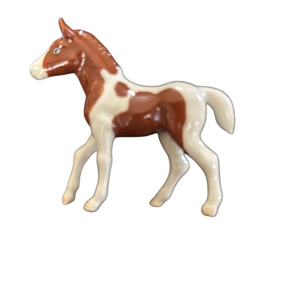 Northern Rose Miniature Porcelain Animal Figure Pinto Foal Standing